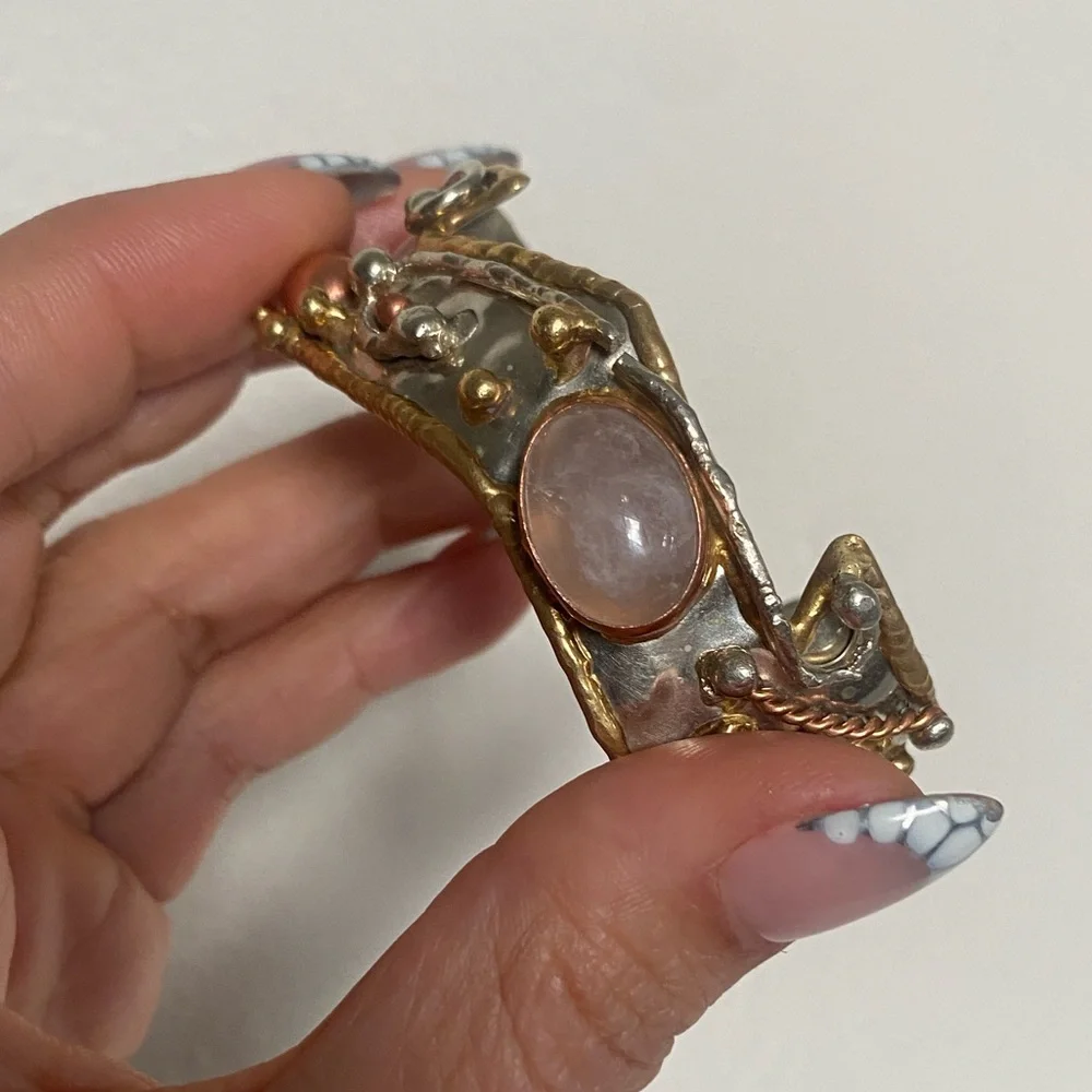 Rose quart Women's cuff Bracelet - Picture 3 of 9